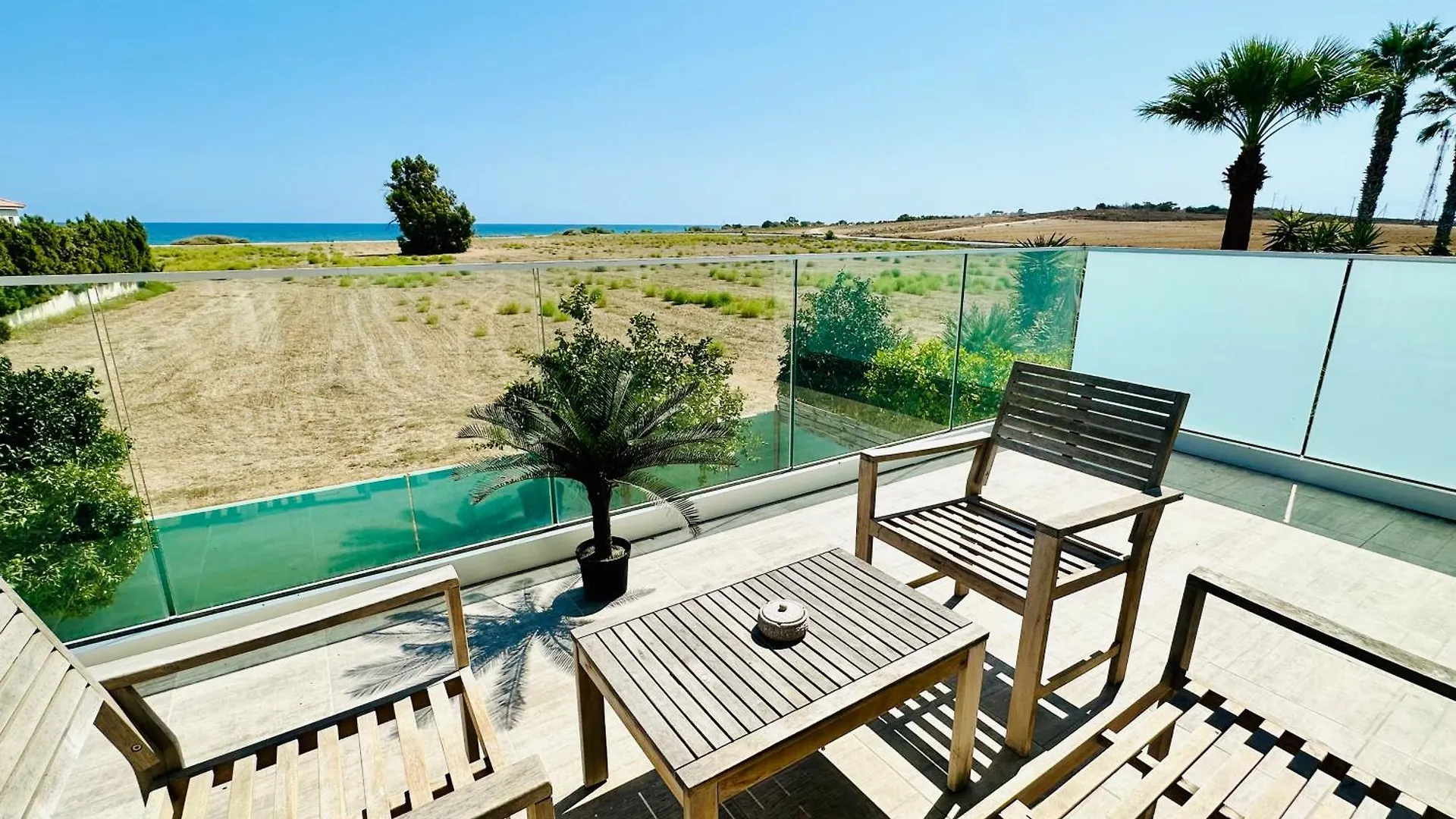 Luxury Villa Lapis Lazuli Meneou