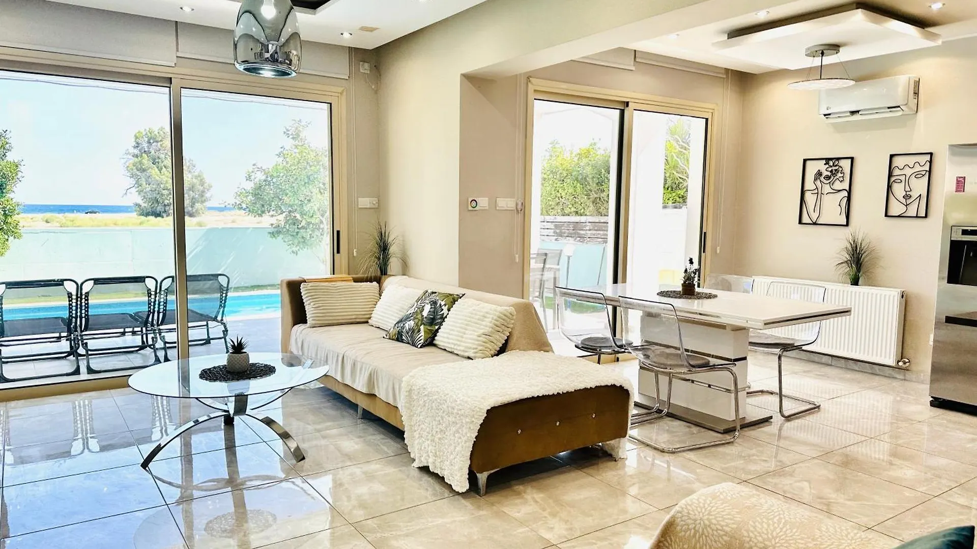 Luxury Villa Lapis Lazuli Meneou
