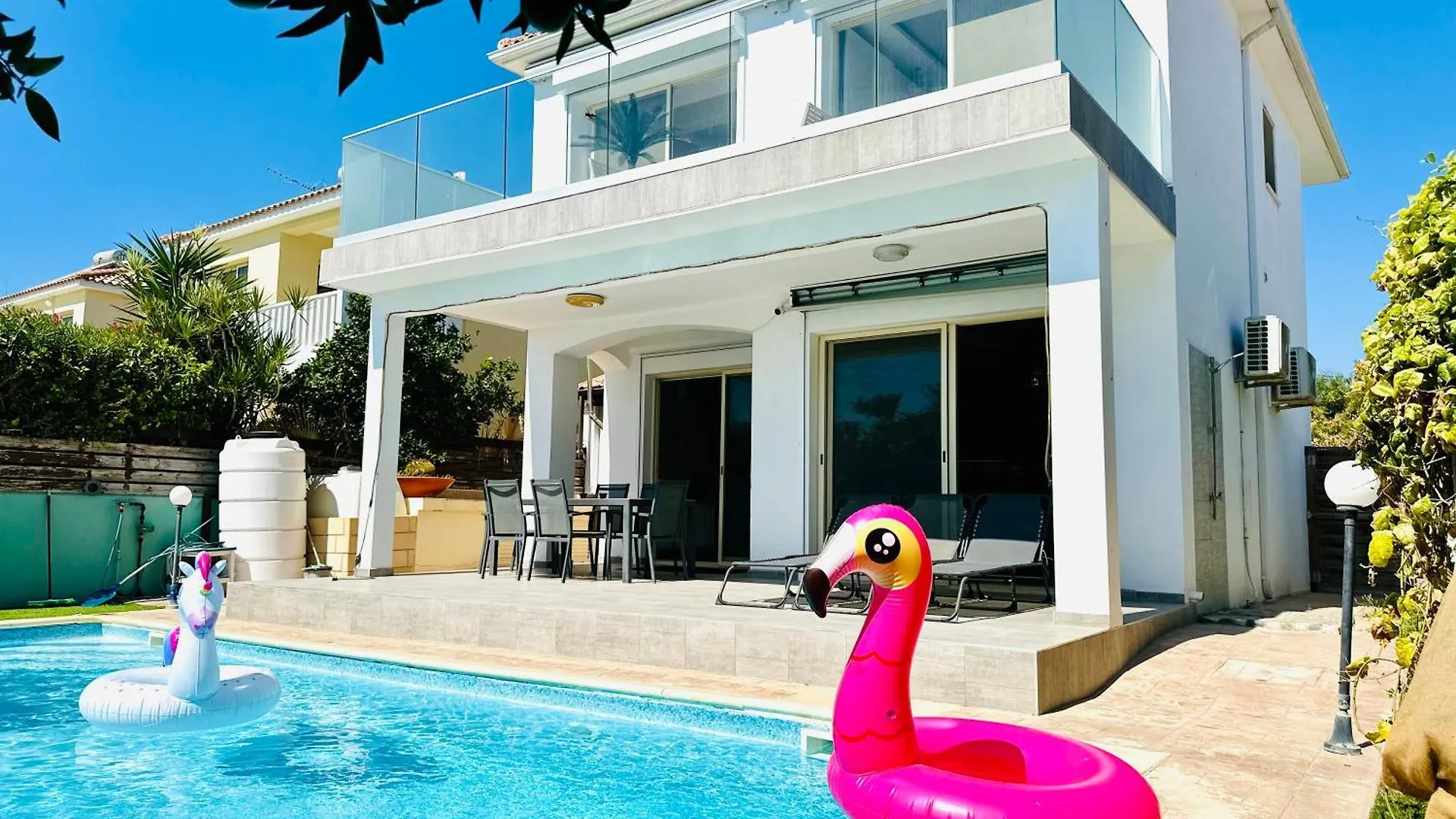 Luxury Villa Lapis Lazuli Meneou 0*,